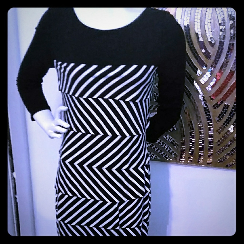 White House Black Market Dress S Small